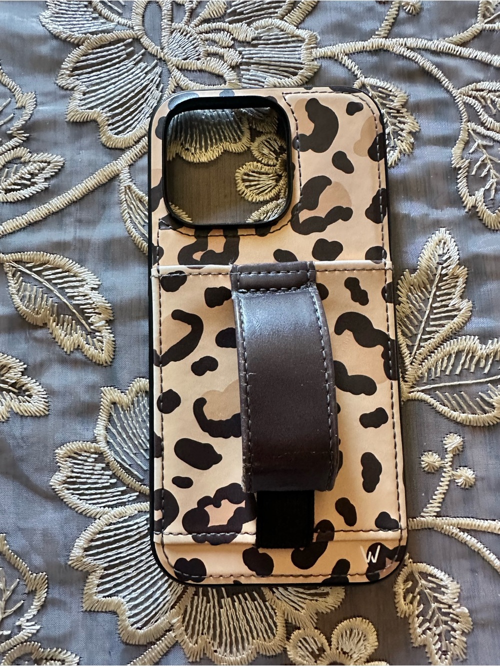 Leopard Print Walli Case - Card Holder with Hand Strap - Beige/Black